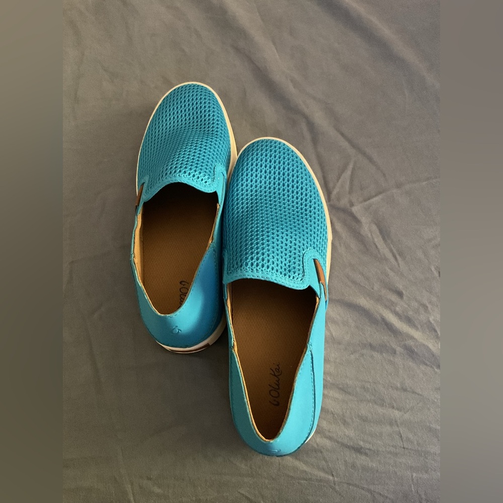 Turquoise/Teal Slip-On Shoes